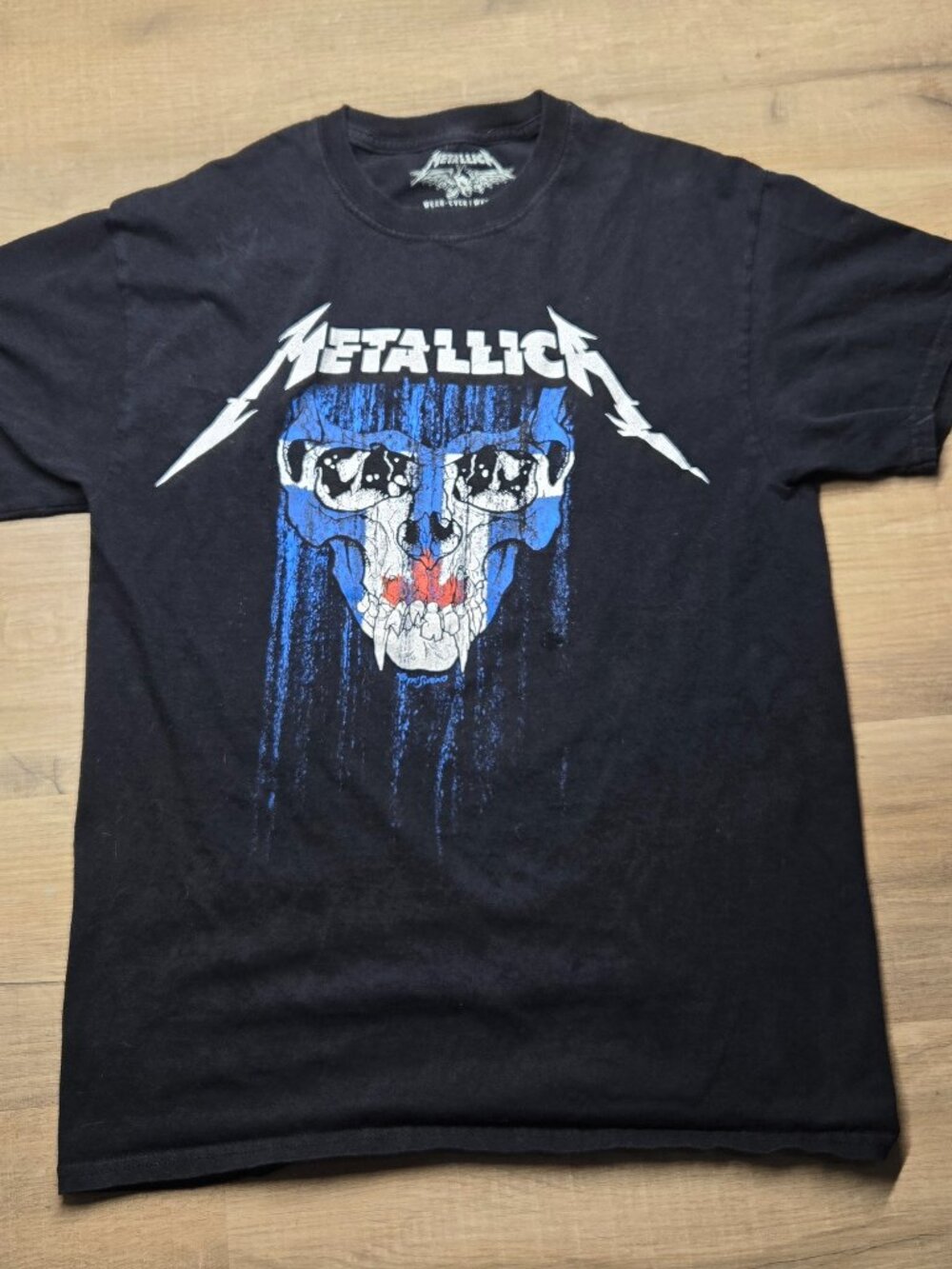 Metallica WorldWired Tour T-Shirt Blue Skull Graphic Tee Medium